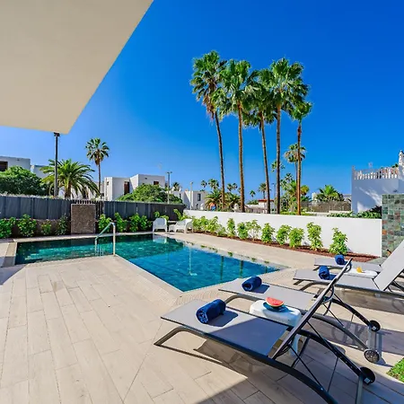 Don Carlos - Adults Only ! شقة بلايا ذي لاس أميريكاس