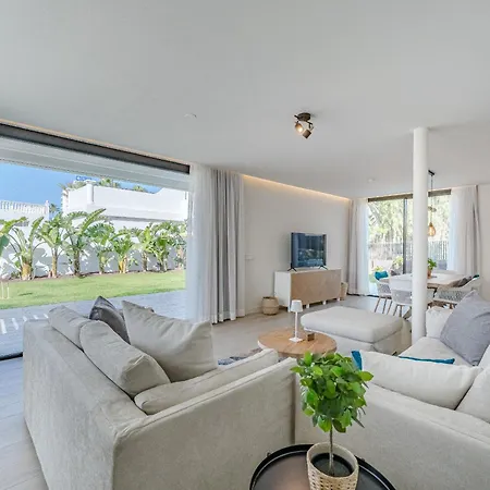 Don Carlos - Adults Only ! شقة *