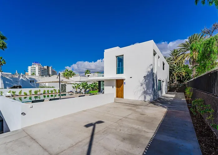 Don Carlos - Adults Only ! * Playa de las Américas