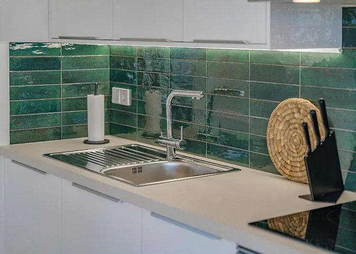 Don Carlos - Adults Only !