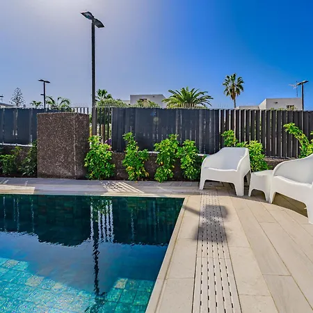 Don Carlos - Adults Only ! Playa de las Américas